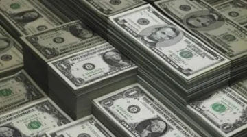 تقلبات مستمرة في سعر الدولار داخل البنوك المصرية خلال تعاملات الخميس 5/3/2026